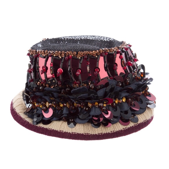 Like New - PARTY PERFECT - Prada fedora with beaded embellishments - Picture 1 of 3